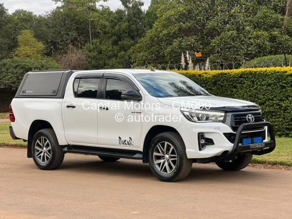 2018 - Toyota  Hilux