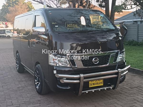 2016 - Nissan  NV350