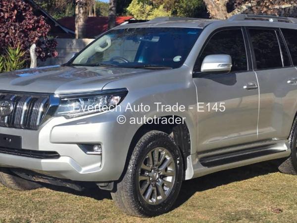 2021 - Toyota  Land Cruiser Prado