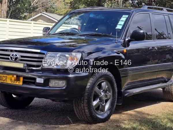 2007 - Toyota  Land Cruiser 200
