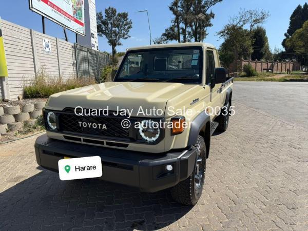 2025 - Toyota  Land Cruiser 79