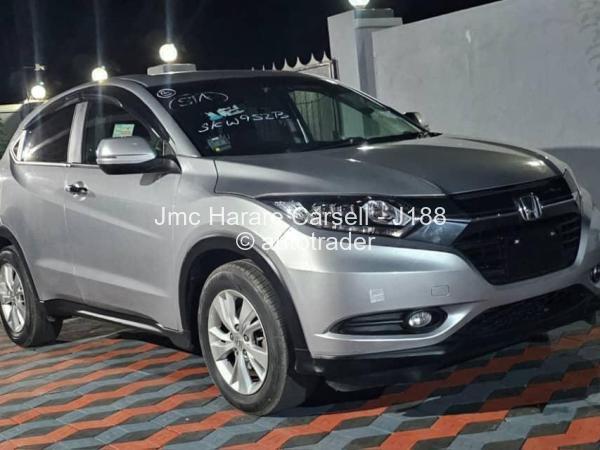 2016 - Honda Vezzel