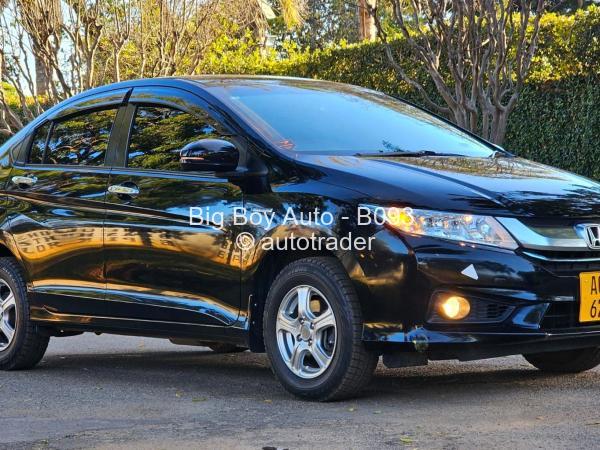 2016 - Honda Grace