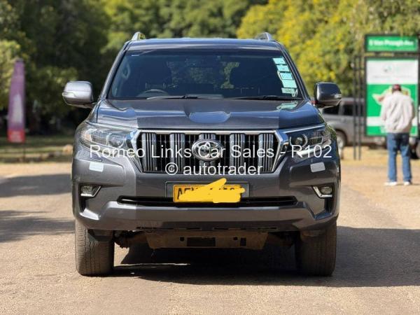 2021 - Toyota  PRADO VXL