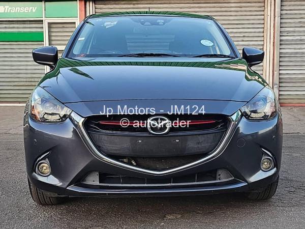 2015 - Mazda  Demio