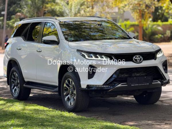 2024 - Toyota Fortuner 2024 - Toyota Fortuner
