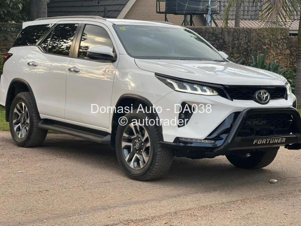 2023 - Toyota  Fortuner