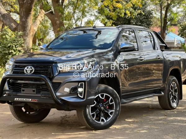 2019 - Toyota  HILUX GD6