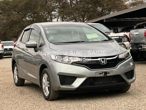 2016 - Honda Fit