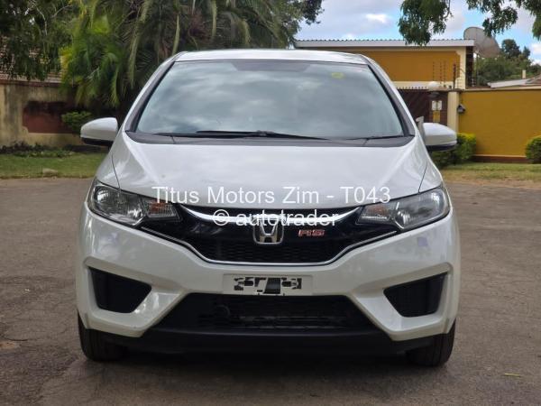 2016 - Honda Fit 2016 - Honda Fit