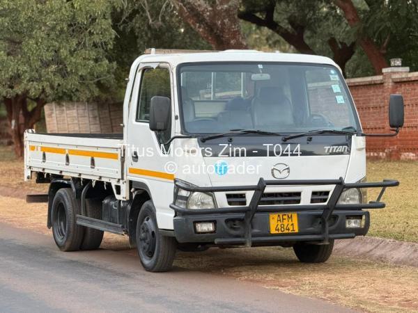 2010 - Mazda  Titan