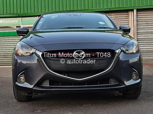 2016 - Mazda  Demio