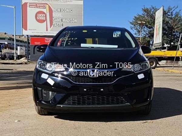 2016 - Honda Fit