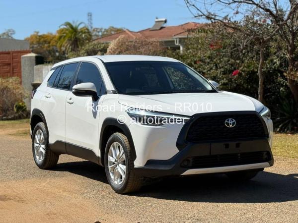 2023 - Toyota  Corolla Cross