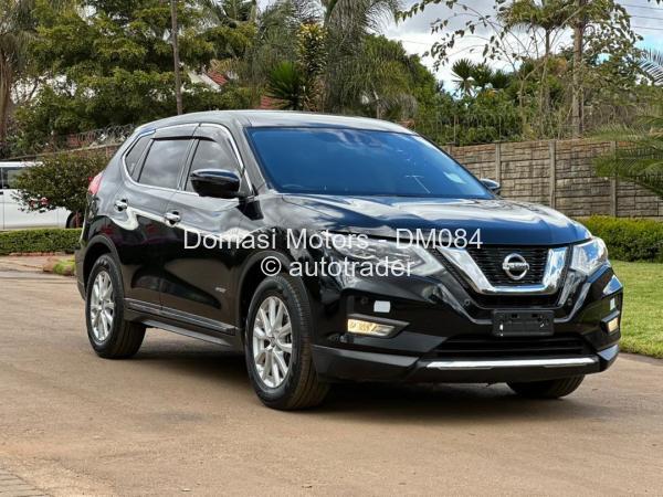2018 - Nissan  X-Trail