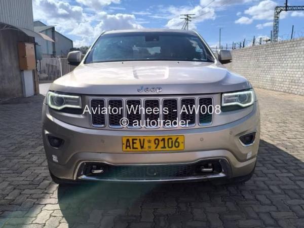 2015 - Jeep  Grand Cherokee
