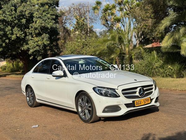 2015 - Mercedes Benz C200
