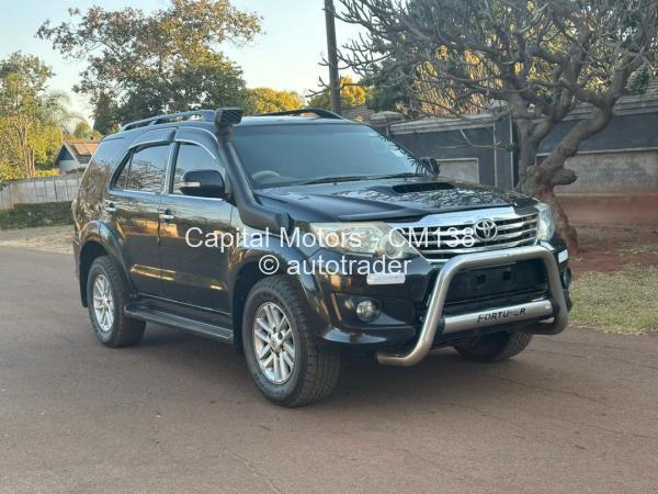 2014 - Toyota Fortuner 2014 - Toyota Fortuner