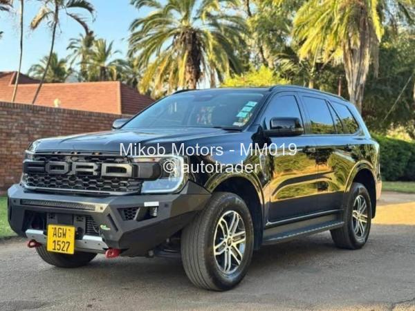 2023 - Ford  Everest