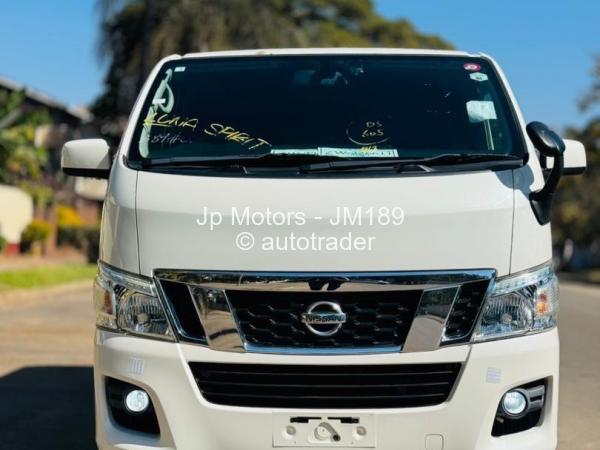 2015 - Nissan  NV350