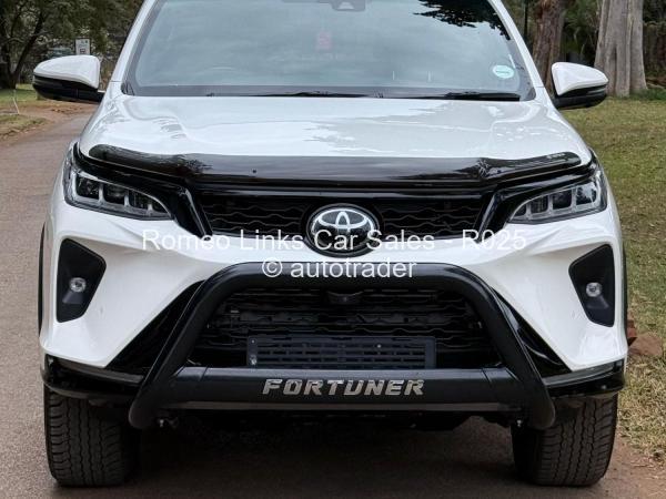 2023 - Toyota  Fortuner