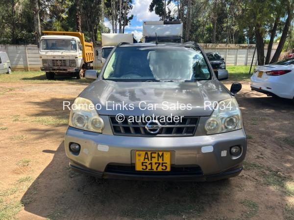 2008 - Nissan  X-Trail