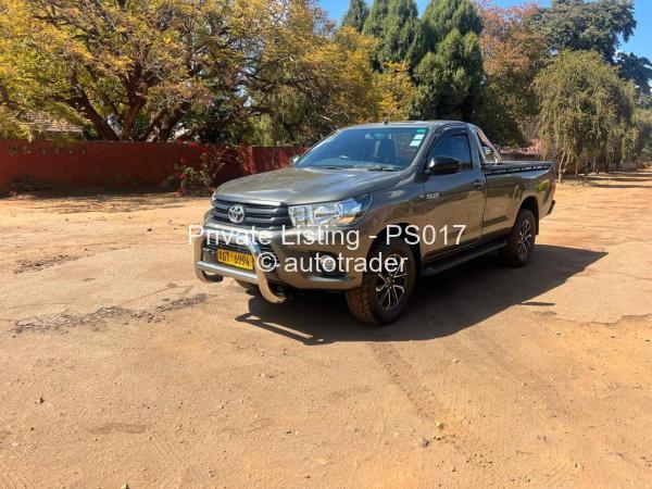2018 - Toyota  Hilux