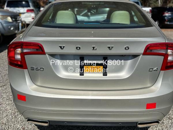 2017 - Volvo  S60