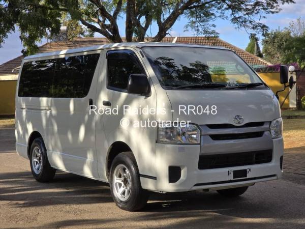 2016 - Toyota  Hiace