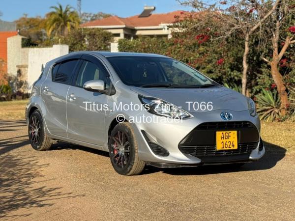 2018 - Toyota  Aqua