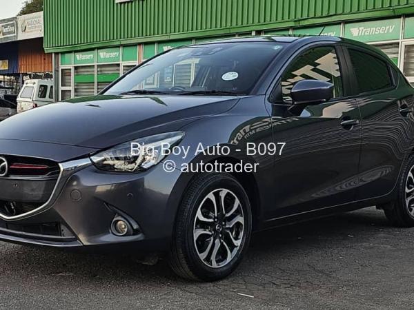 2016 - Mazda  Demio