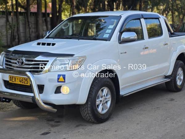 2012 - Toyota  Hilux D4D