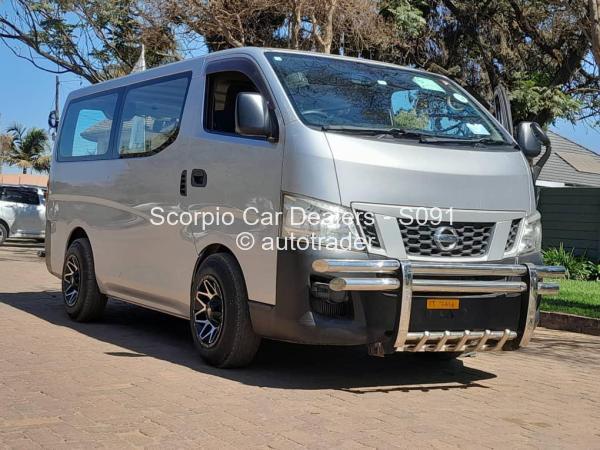 2015 - Nissan  NV350