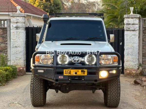 2023 - Toyota  Land Cruiser 79
