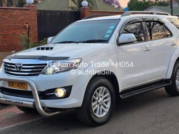 2015 - Toyota  Fortuner