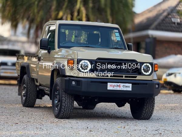 2025 - Toyota  Land Cruiser 79