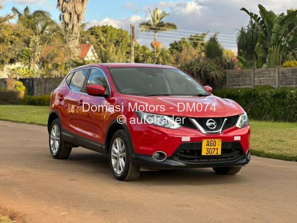 2015 - Nissan  Qashqai 