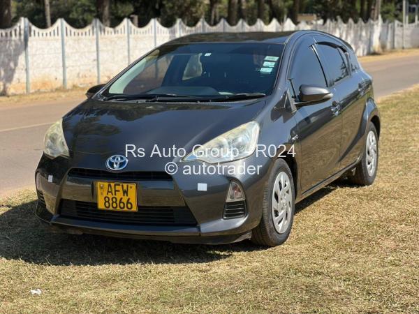 2013 - Toyota  Aqua