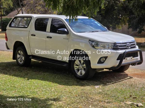 2018 - Toyota  Hilux