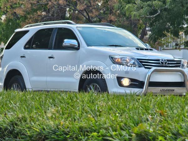 2015 - Toyota  Fortuner