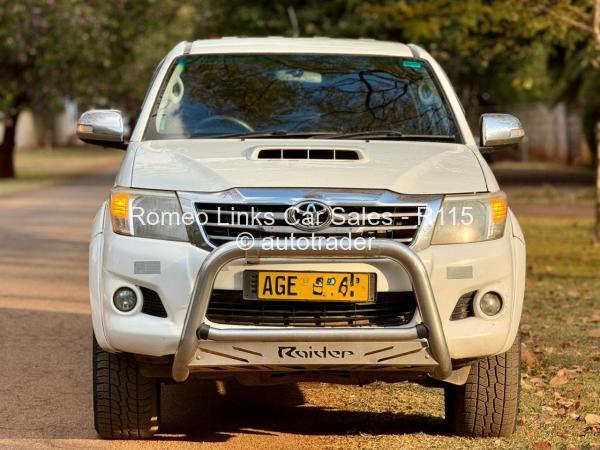 2014 - Toyota  Hilux D4D