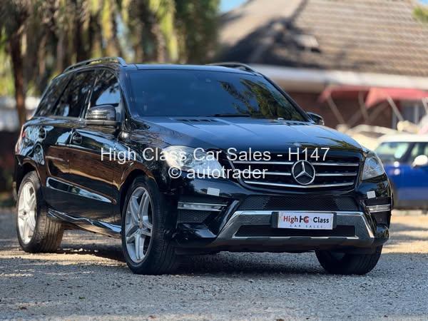 2013 - Mercedes Benz ML350