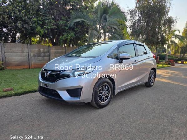 2016 - Honda Fit