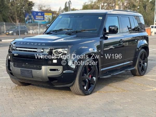 2024 - Land-Rover  Defender
