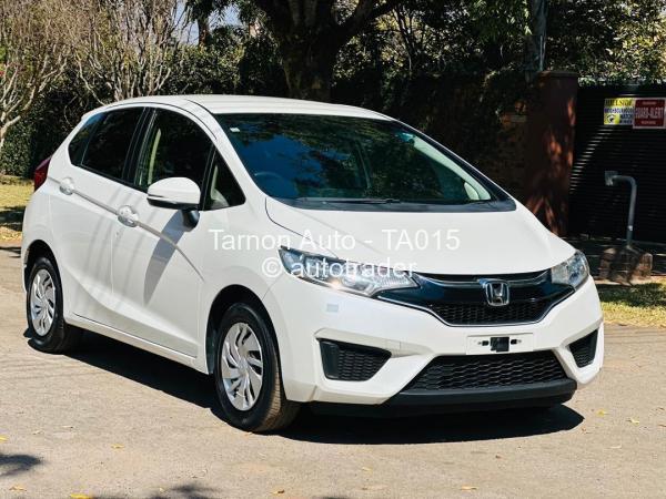 2016 - Honda Fit
