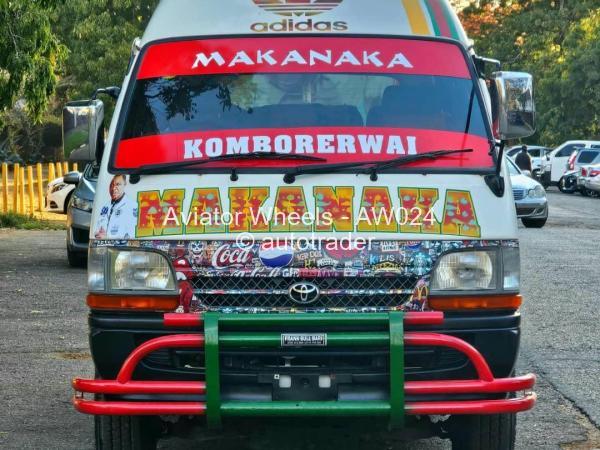 2002 - Toyota  Hiace
