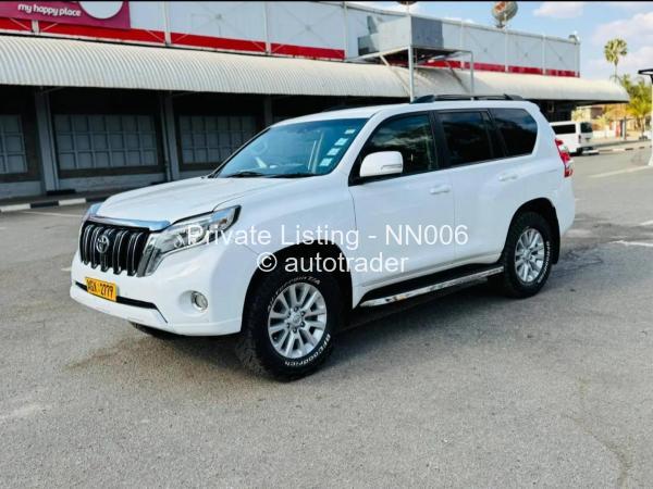 2017 - Toyota  PRADO VXL