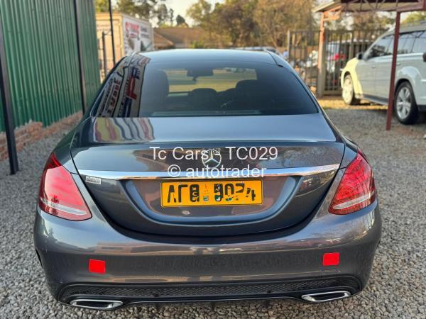 2015 - Mercedes Benz C-Class 2015 - Mercedes Benz C-Class