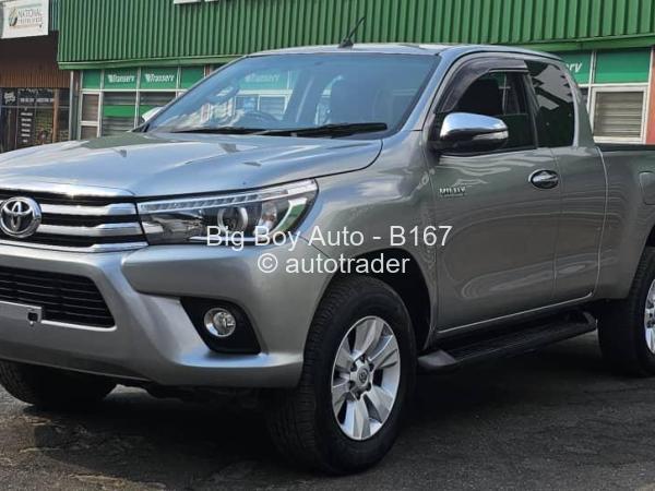 2017 - Toyota  SMART/EXT/CLUB/KING CAB