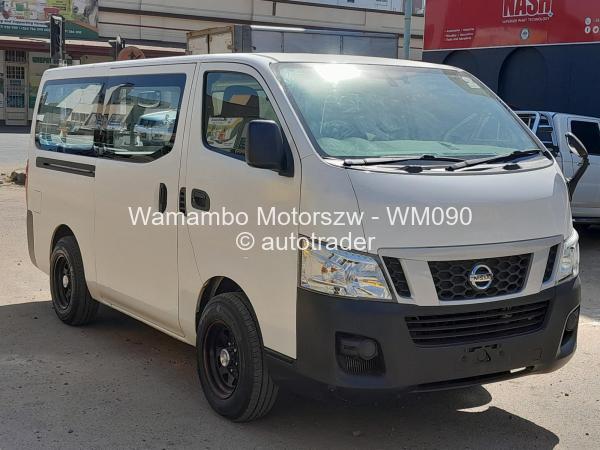 2017 - Nissan  NV350